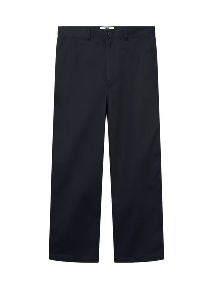 WDW1TRO18108CTM_Salute_0.png