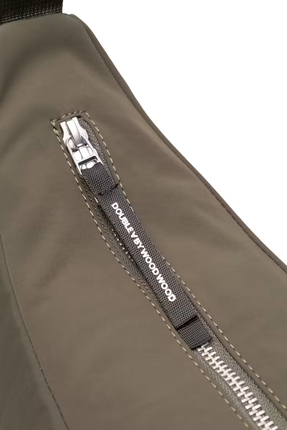 WDW3BAG18098NYM_Grape+Leaf_1.png