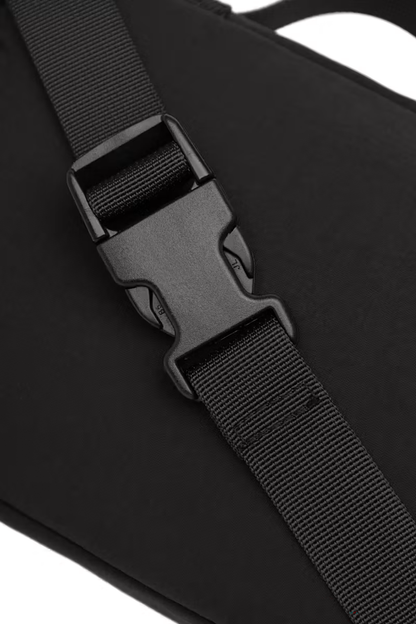 WDW3BAG18100NYM_Black_2.png