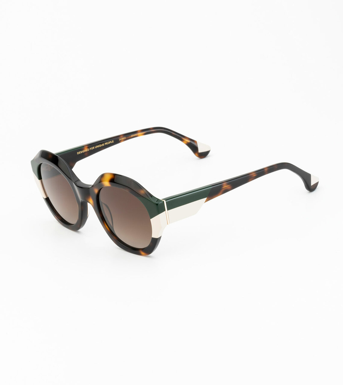 WDY4ACC00007AEW_Marr%C3%B3n+verde+crudo_1.png