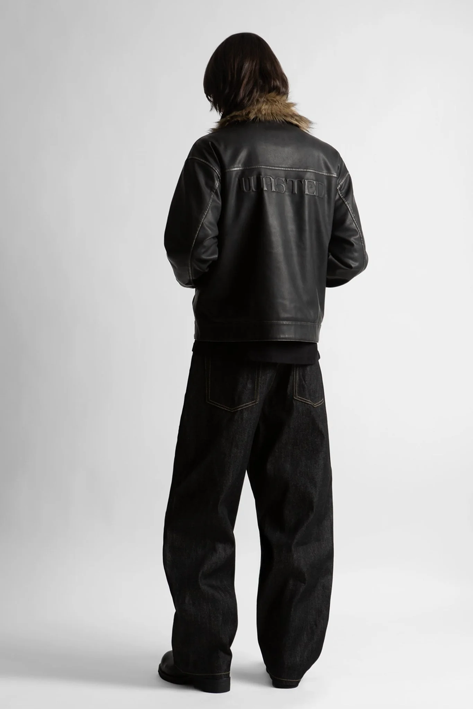 WTP1JEA00014CTM_SELVEDGE+BLACK_1.png