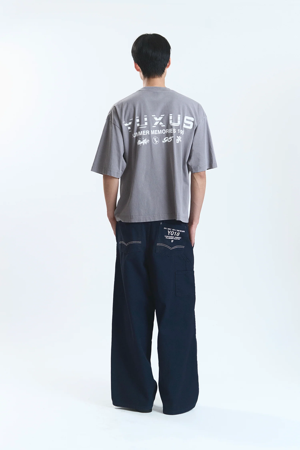 YUX1KNI24574CTM_GRIS_3.png