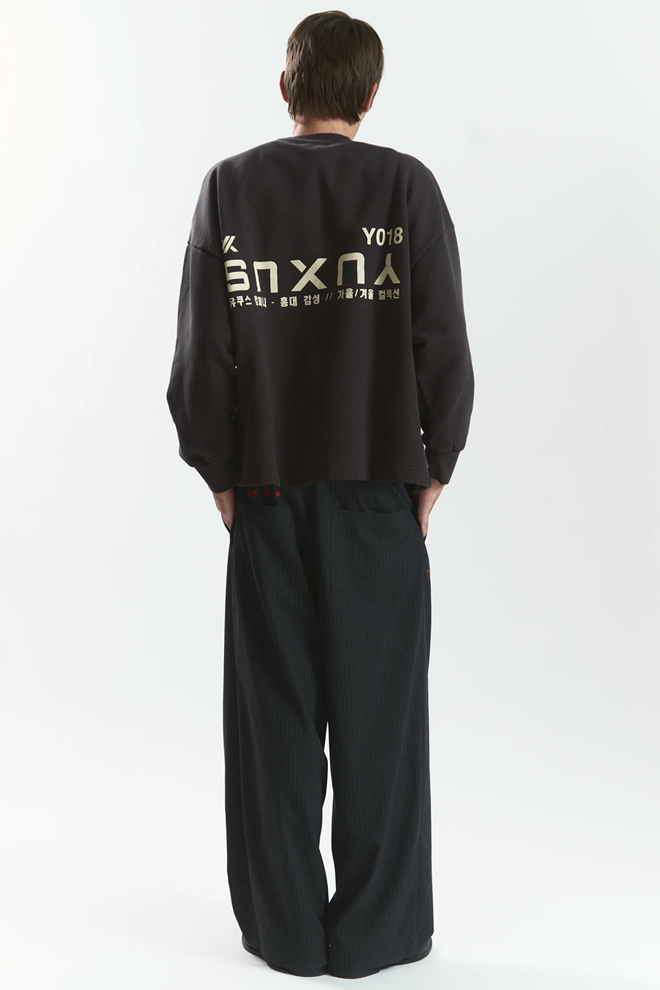 YUX1TRO10549PYM_Gris+ocuro_1.png